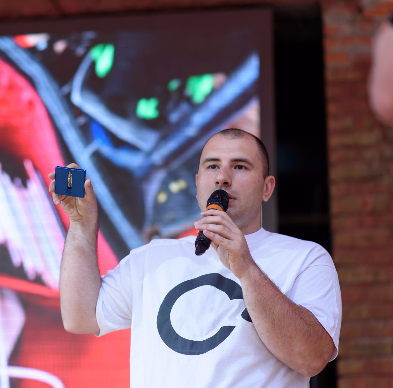 Case-holder for contraception keeping